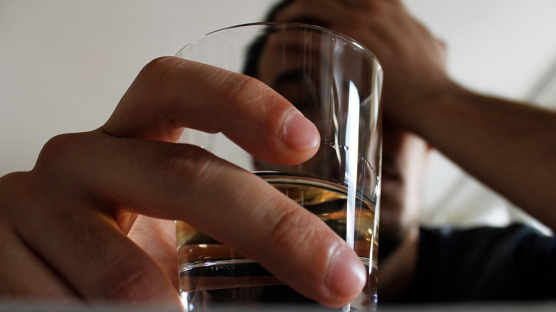 El alcoholismo fue uno de los tres trastornos de salud mental más comunes entre los hombres