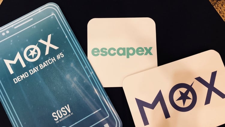 “Escapex mejora la experiencia para influyentes, marcas y seguidores por igual, proporcionando a los artistas una nueva vía para compartir y monetizar que les permite mantener más ganancias, disfrutar de más libertad, retener más control y comenzar rápidamente”, dice la compañía