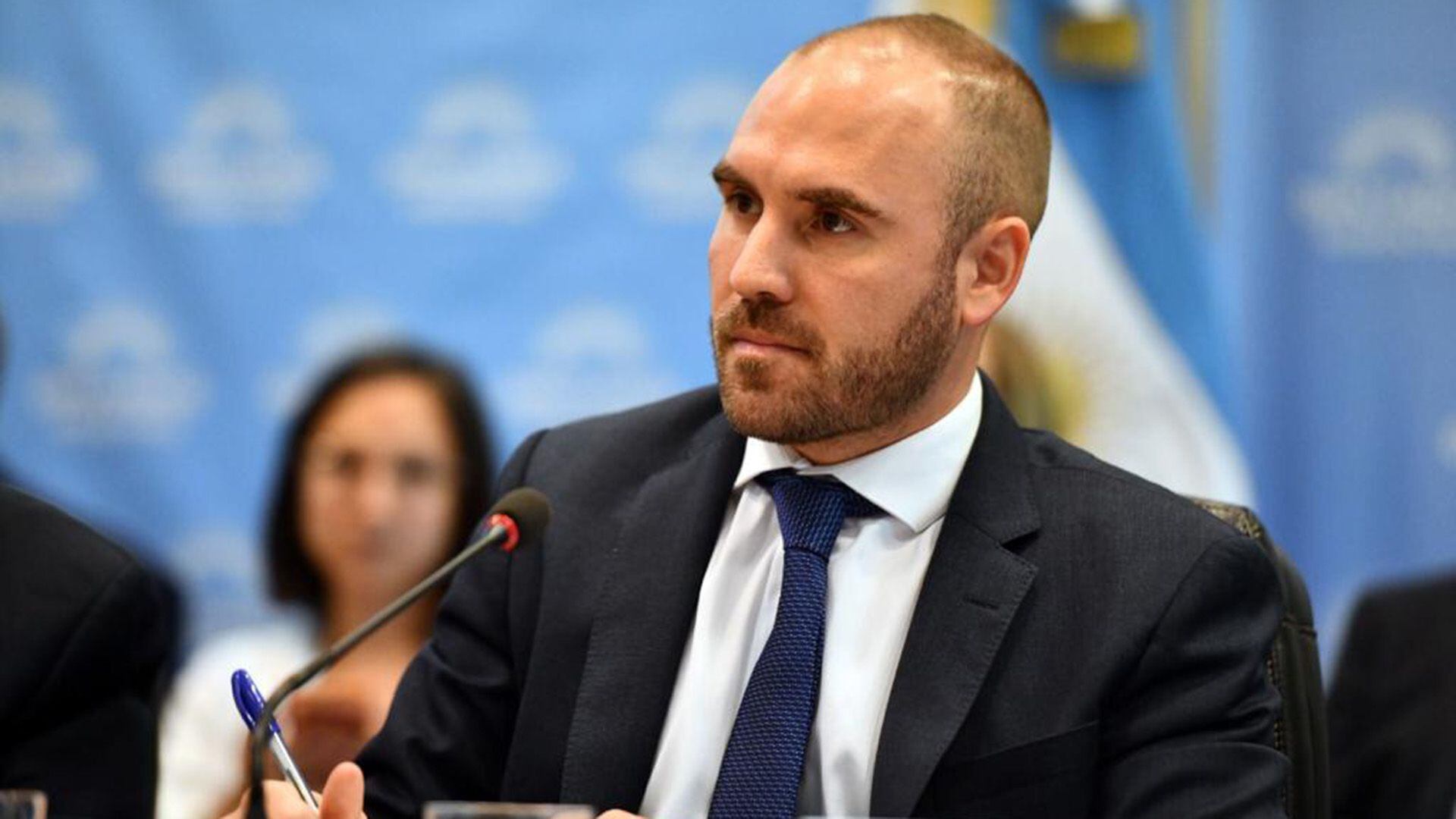 El financiamiento del sector privado que obtiene la cartera de Economía en sus periódicas licitaciones de deuda en moneda local no son suficientes para el ministro Martín Guzmán