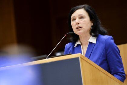 Vera Jourova, vicepresidenta de la Comisión Europea encargada de Valores y Transparencia (REUTERS/Johanna Geron)