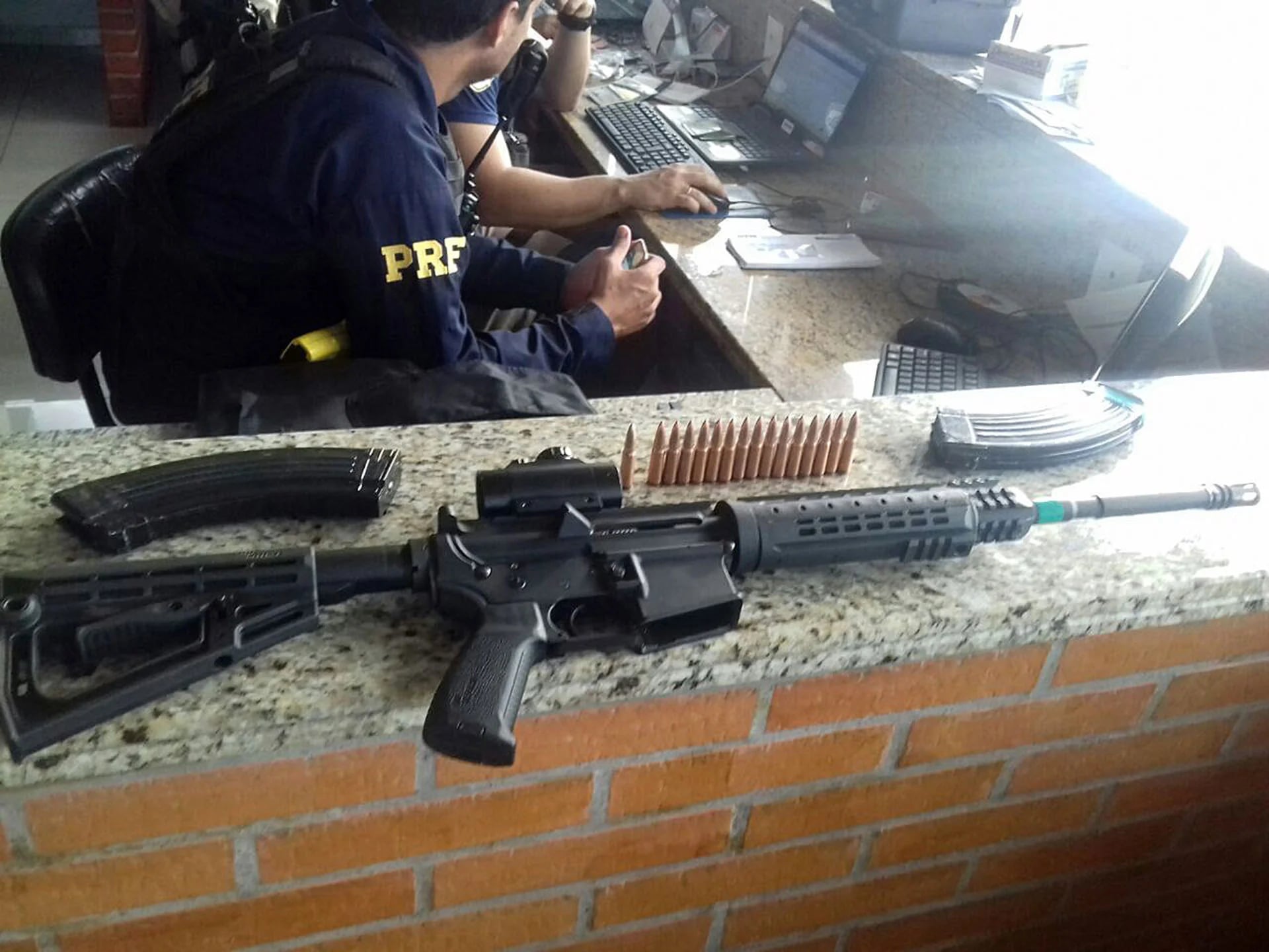 Una de las armas utilizadas en el asalto