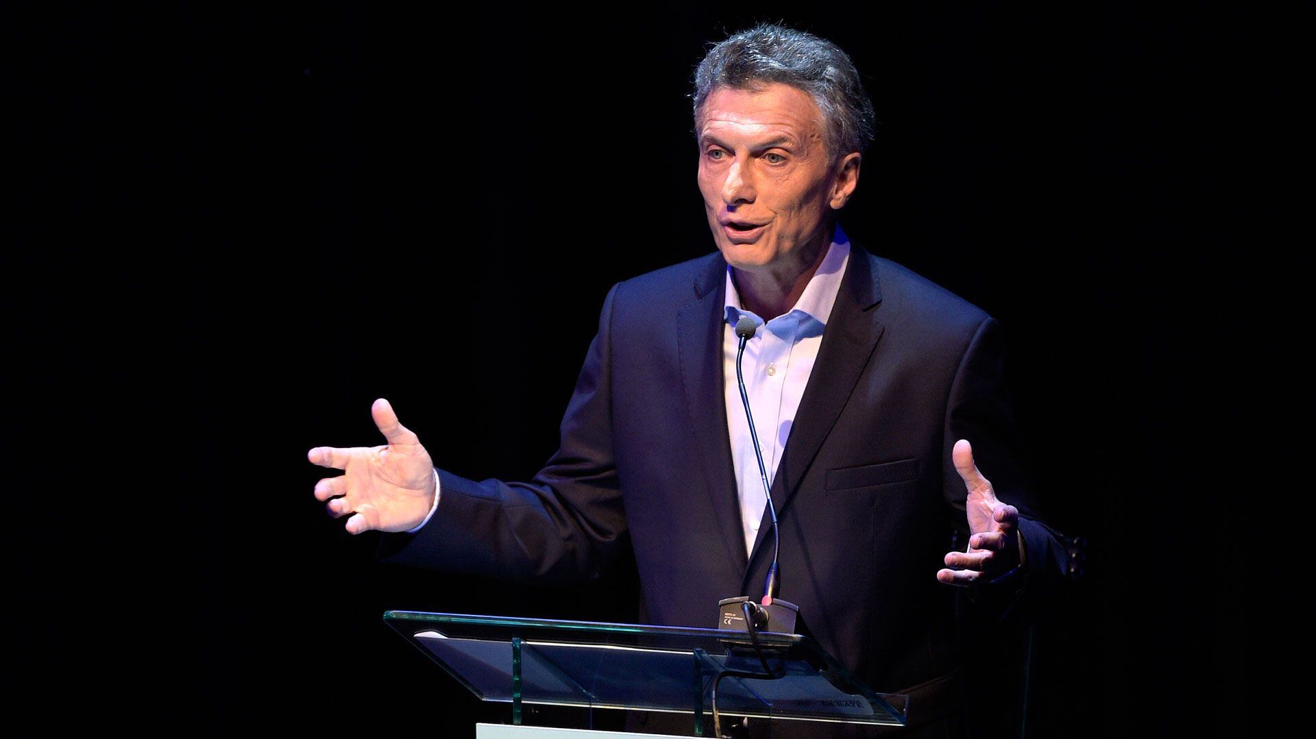 Otra foto de Macri en el debate del 2015 (Foto: AFP)