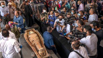 Fueron descubiertos en la necrópolis de Saqqara, al sur de El Cairo (AP/Nariman El-Mofty)