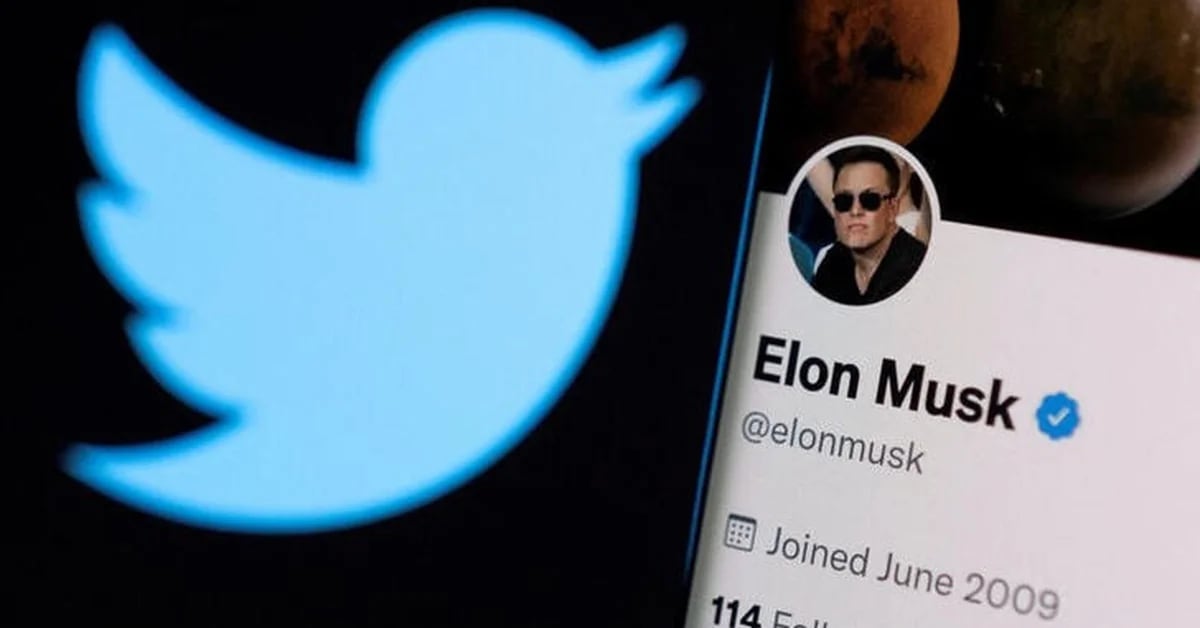 Why Twitter will remove old blue checks