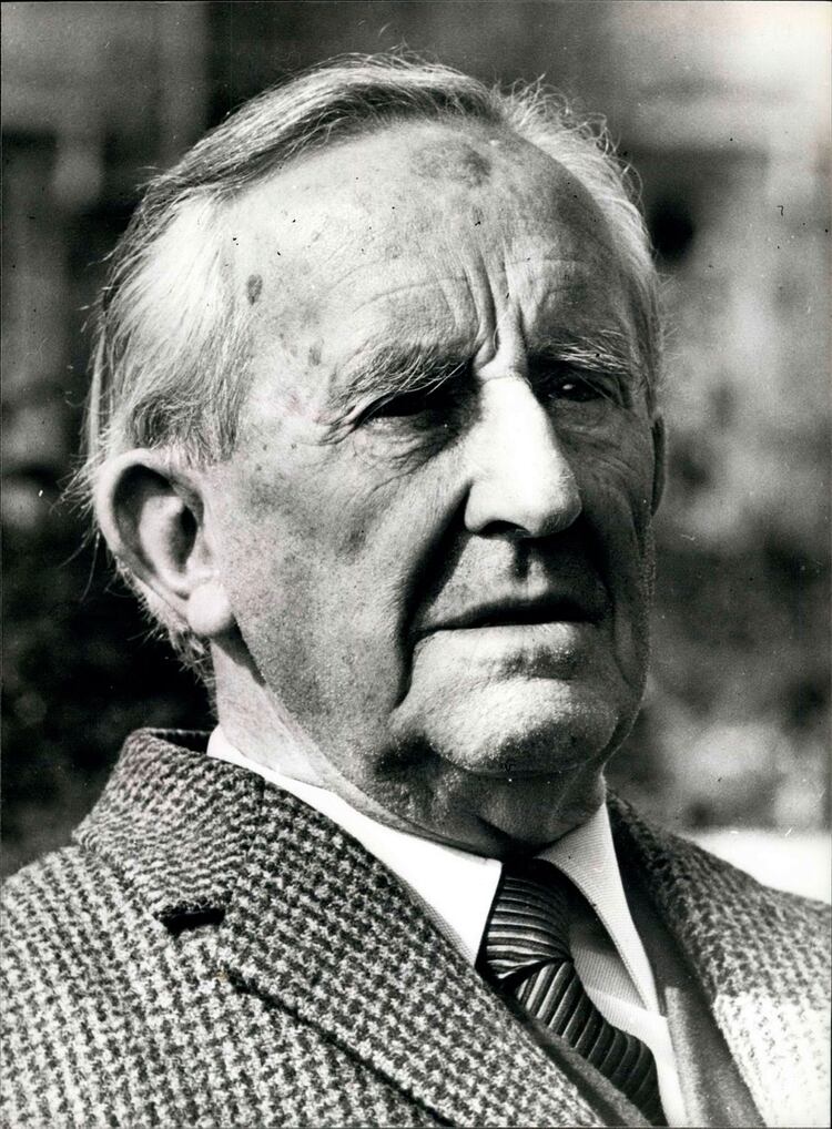 J.R.R. Tolkien se opuso abiertamente a ser considerado un escritor de 