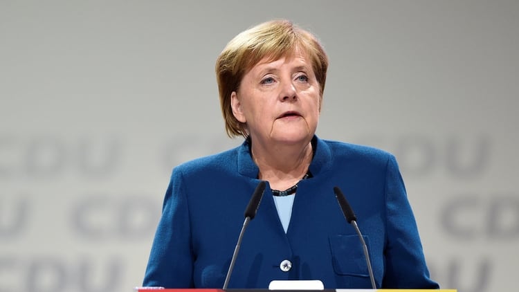 Merkel y otros cientos de políticos alemanes fueron afectados por este incidente (REUTERS/Fabian Bimmer)