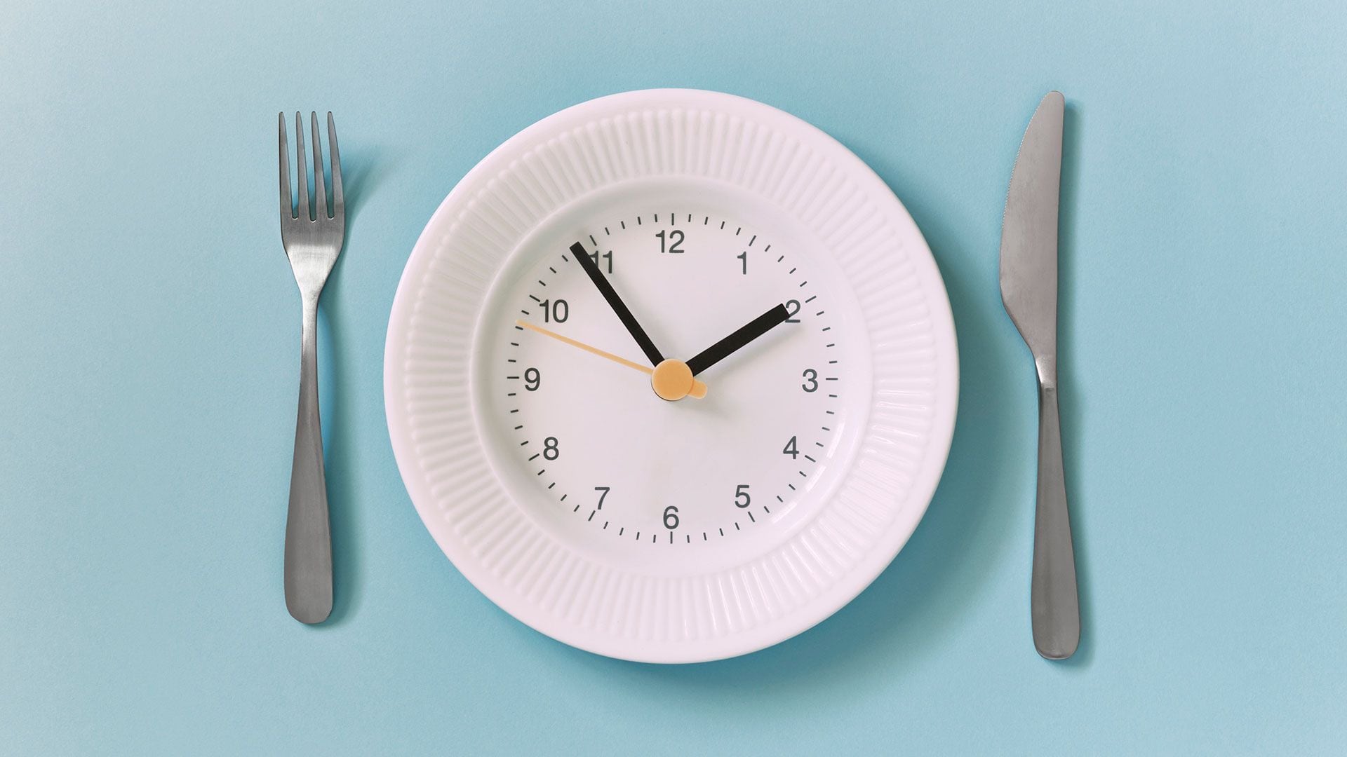 Los especialistas aseguran que dejar de comer un alimento por un mes hace que el cerebro se adapte a no consumirlo (Getty)