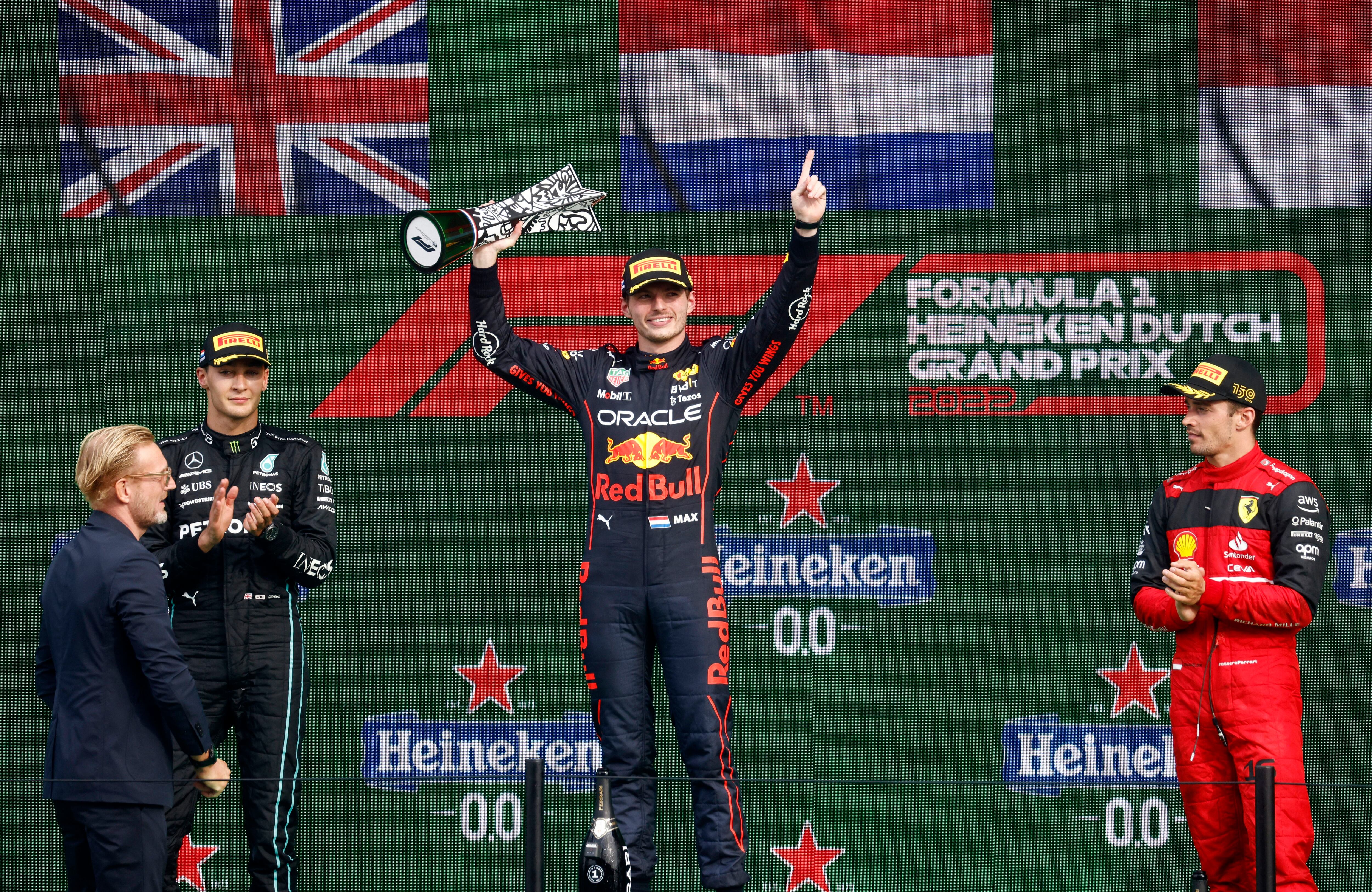 Max Verstappen ganó el emotivo GP de Países Bajos de la Fórmula 1 y se alejó en la cima del campeonato - Infobae