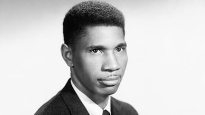 Medgars Evers, veterano de la Segunda Guerra Mundial y líder de la lucha por los derechos civiles. (Granger/Shutterstock)