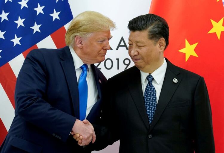 Donald Trump destacó la labor del gobierno chino ante el coronavirus (REUTERS/Kevin Lamarque/File Photo)