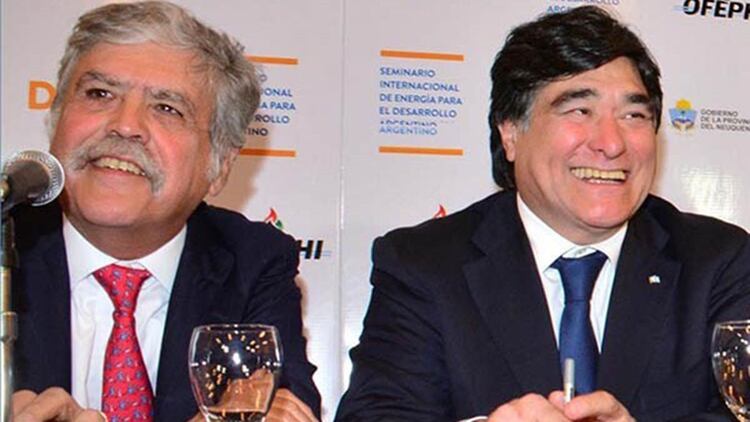 Julio De Vido, que como ministro autorizó los multimillonarios desembolsos para el proyecto de YCRT, junto a Carlos Zannini, a quien Alicia Kirchner quería al frente de la carbonífera