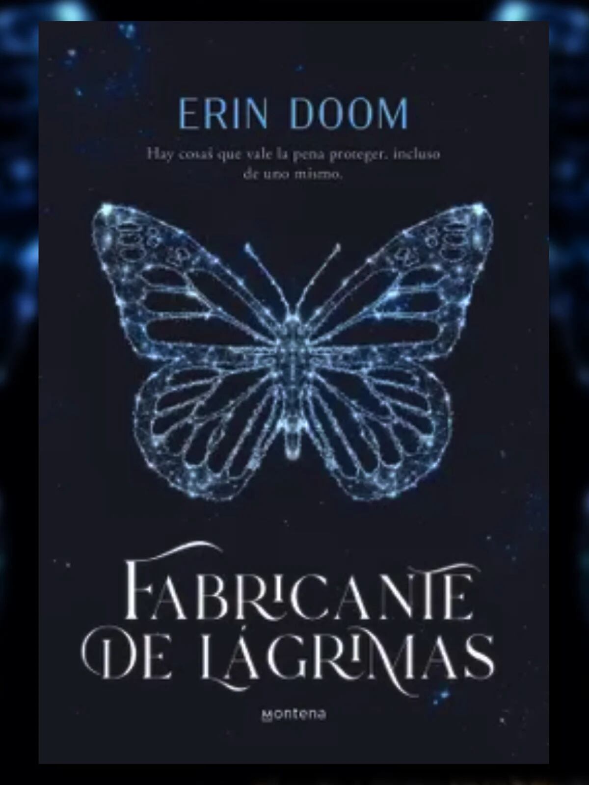 14 de mayo de 2023, Milán, Italia: Erin Doom, escritora italiana de éxito  de ventas con sus libros ''Fabbricante di lacrime'' (Fabricante de lágrimas)  y ''Come cade la neve'' (Cómo cae la