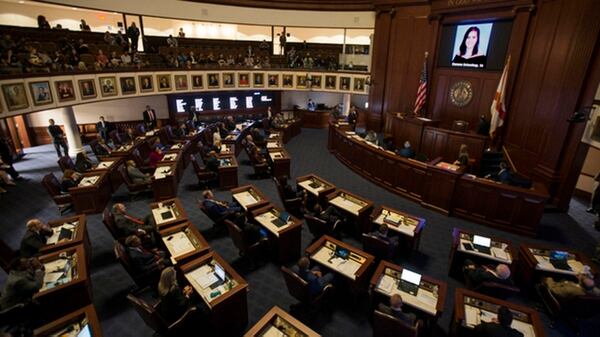 El Congreso de Florida votó a favor de armar a los maestros (AP)