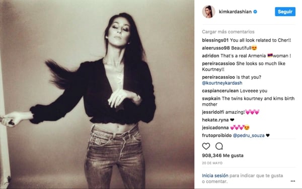 Uno de los posteos que lo inició todo, Kim Kardashian saludó a Cher por su cumpleaños y la expuso como una de sus inspiraciones de estilo.