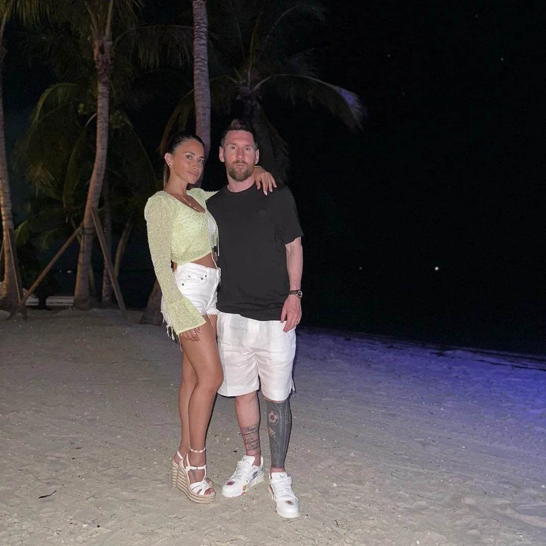 La foto romántica de Lionel Messi y Antonela Roccuzzo en Bahamas (Instagram)