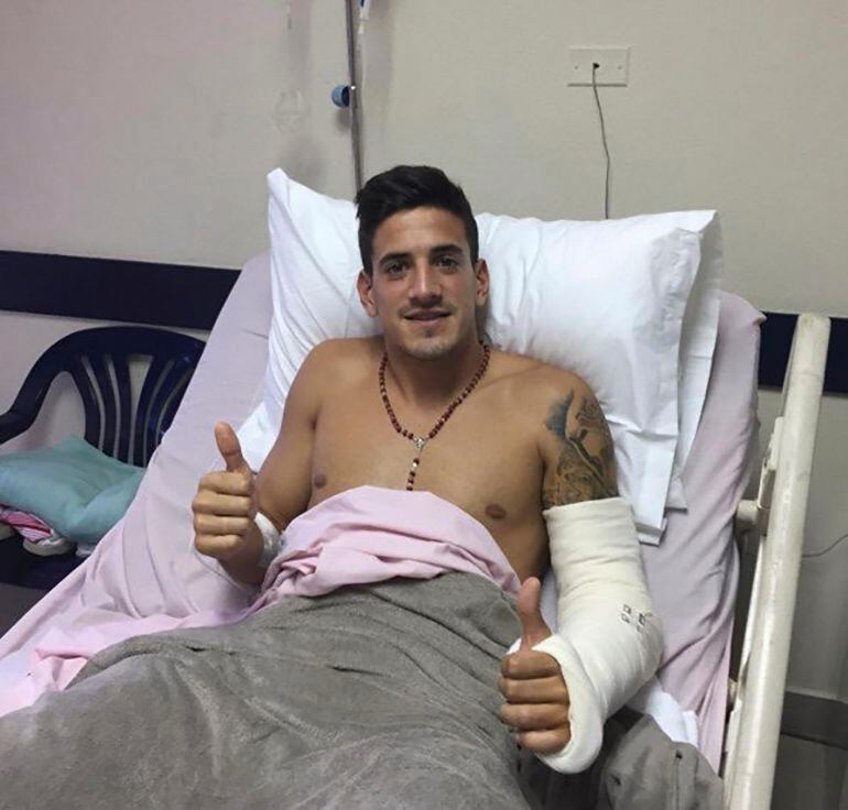 El futbolista fue hospitalizado luego del accidente en Caracas (Foto: Twitter)