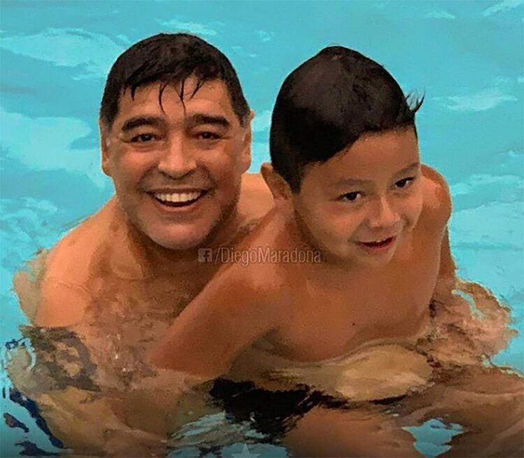 Diego Maradona y el hijo