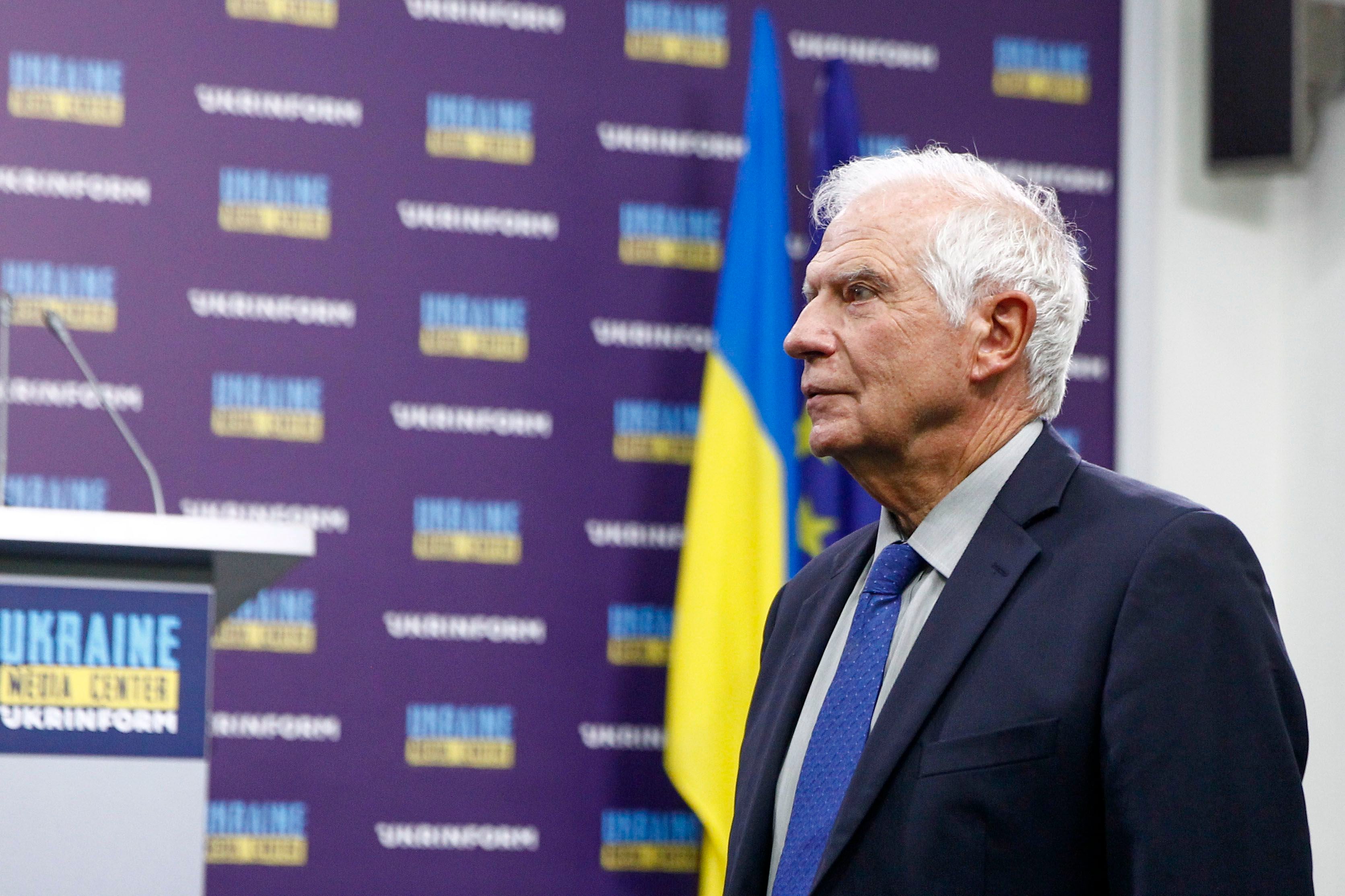 Borrell y Kuleba confían en que el Congreso de EEUU rectifique su decisión  sobre Ucrania - Infobae