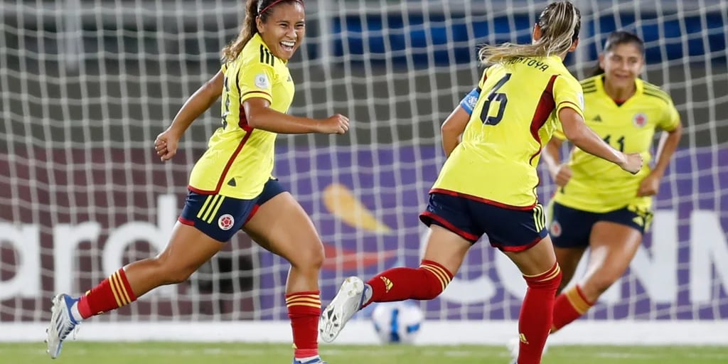 Mayra Ramírez y Leicy Santos, las goleadoras de la selección Colombia Femenina en 2022