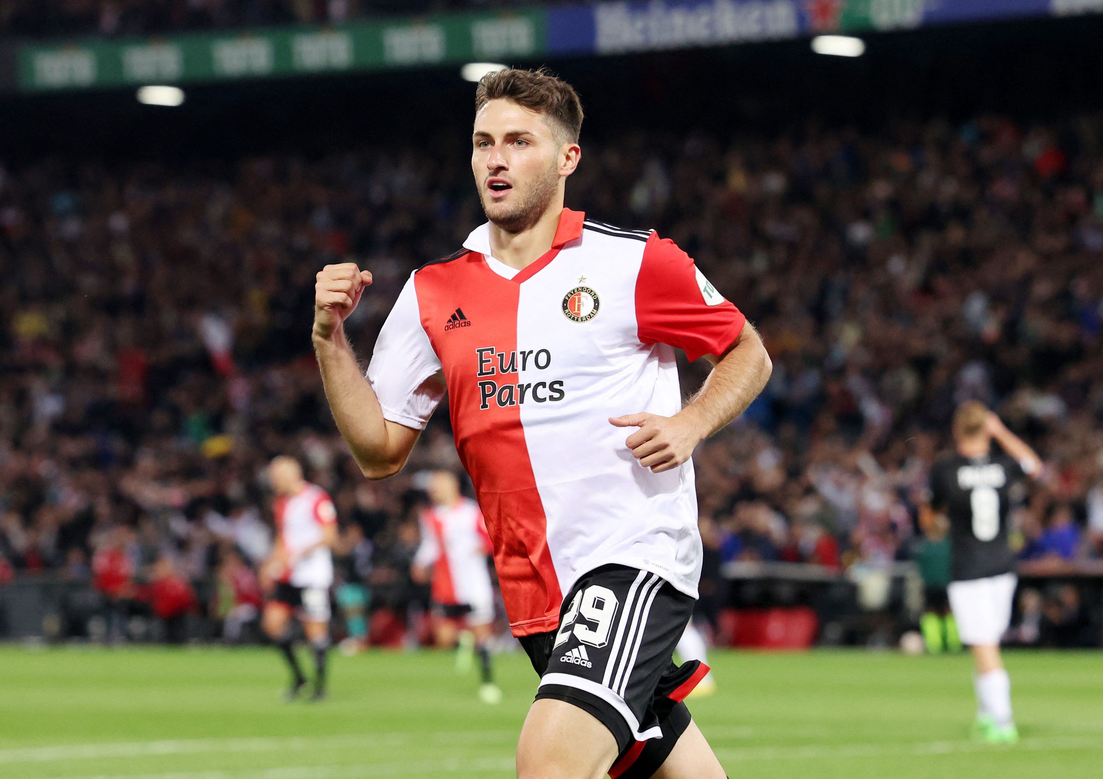 Santiago Giménez volvió a anotar gol para Feyenoord en la Copa de los Países Bajos (REUTERS/Piroschka Van De Wouw)