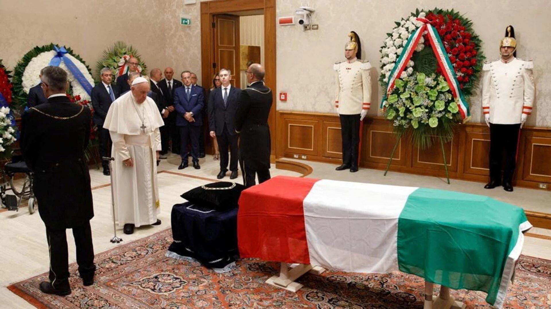 Pope Francis stands in front of a coffin as he pays tributes to the late former Italian President Giorgio Napolitano, in Rome, Italy September 24, 2023.   Vatican Media/?Handout via REUTERS    ATTENTION EDITORS - THIS IMAGE WAS PROVIDED BY A THIRD PARTY. BEST QUALITY AVAILABLE