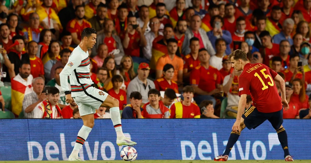 Portugal de Cristiano Ronaldo empatou 1-1 com a Espanha no primeiro encontro da Liga das Nações