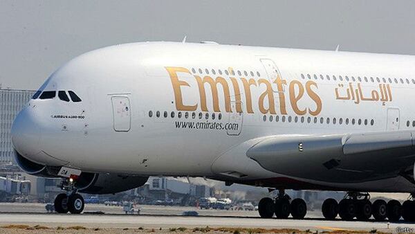 Un modelo de avión Airbus A380 que la compañía Emirates Airlines compró al fabricante con base en Toulouse (Francia).