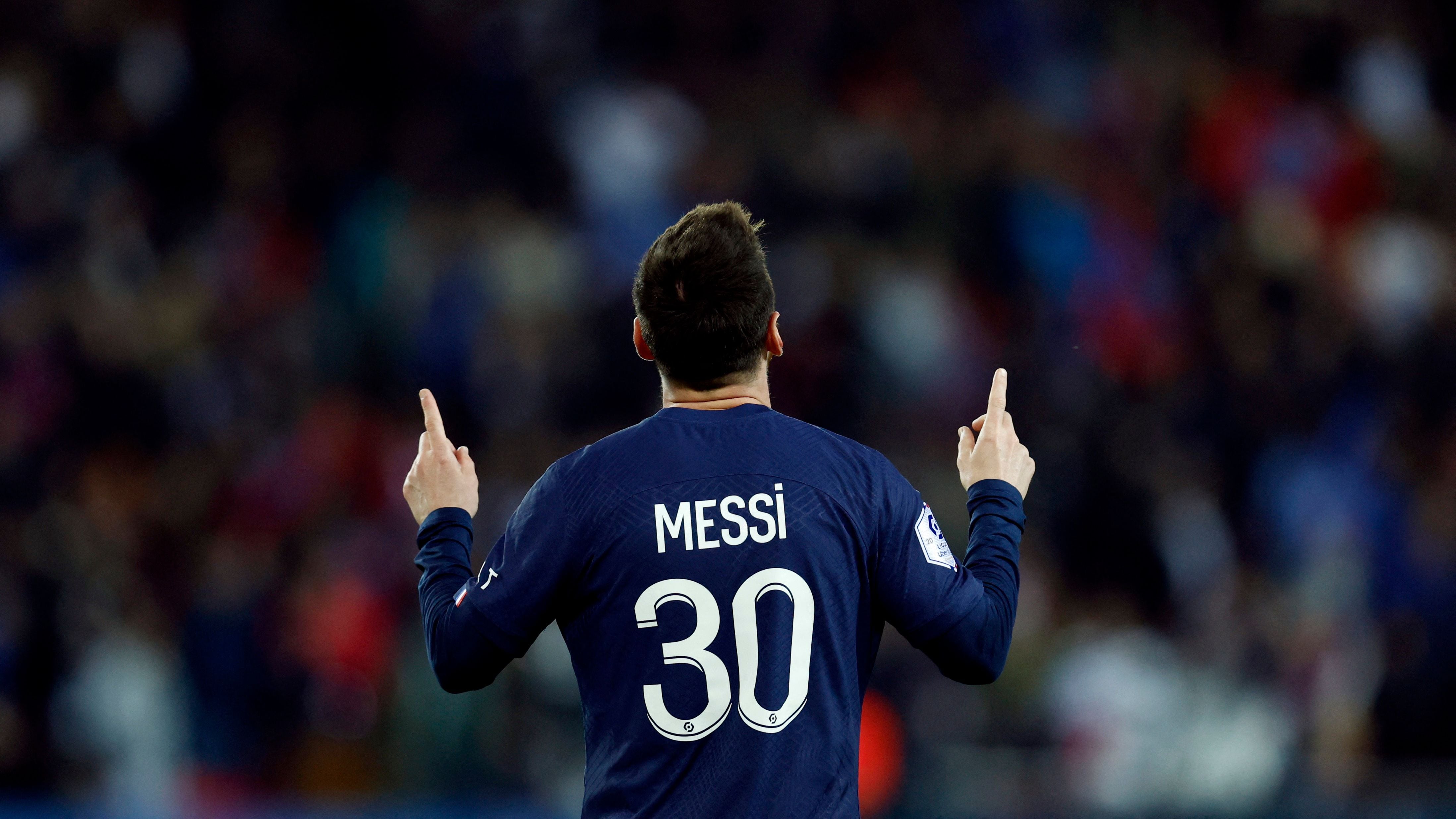 Messi tiene contrato hasta final de junio con PSG (Reuters)