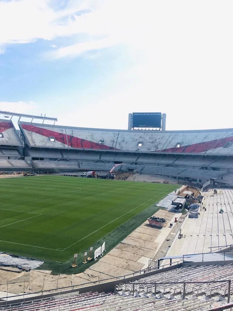 “¿4 bandejas? 4 bandejas”: la impactante foto que publicó River Plate sobre las obras en el estadio Monumental