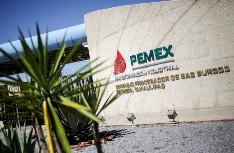 La mezcla mexicana de petróleo registró su peor cotización en 21 años (Foto: Archivo/REUTERS/Daniel Becerril)