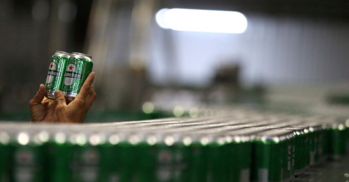 New Heineken CEO to cut 8,000 jobs due to Pandemic