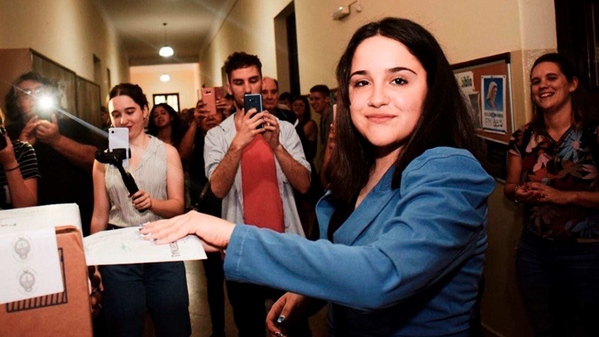 Ofelia Fernández se convirtió en la legisladora más joven de la historia con 19 años