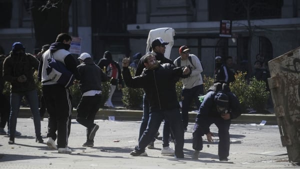 Los incidentes comenzaron cerca del mediodía (Dino Calvo)