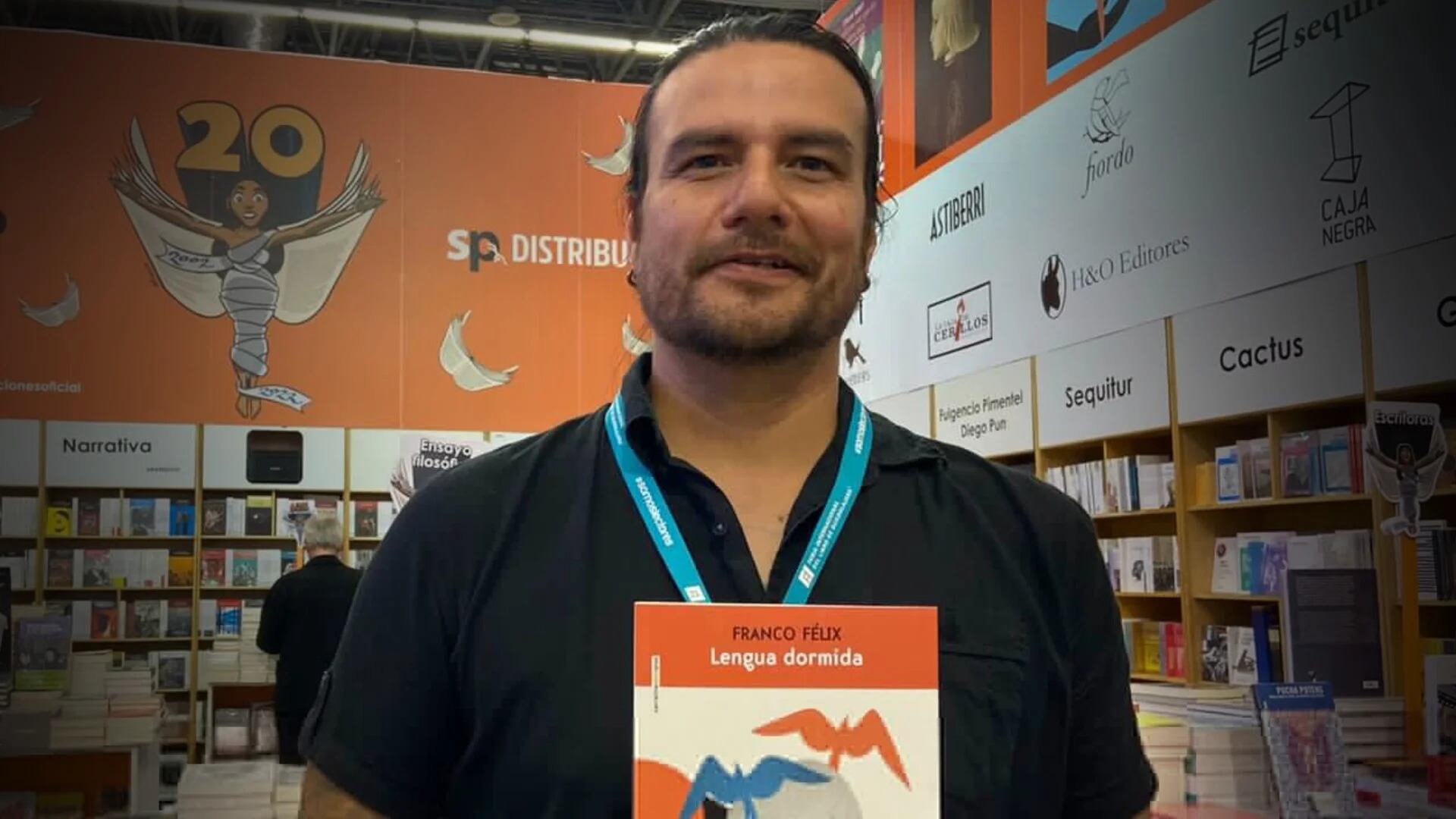 El cronista y escritor mexicano Franco Félix publica una novela para desmitificar la figura materna