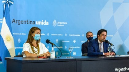 El ministro de Educación nacional, Nicoás Trotta, y su par porteña Soledad Acuña