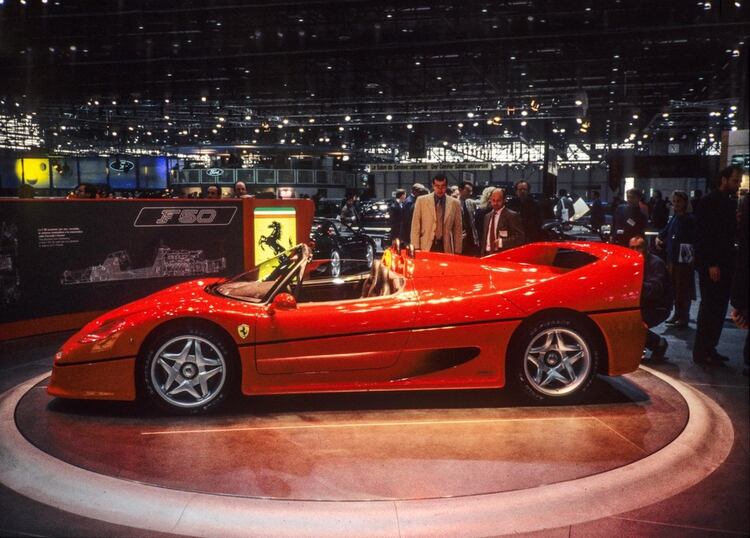 Esta unidad de la F50 fue exhibida en su lanzamiento mundial, en el Salón de Ginebra de 1995.
