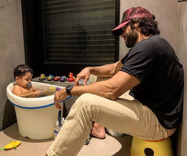 El heredero: Dudu Azevedo junto a su hijo (Foto: Instagram)