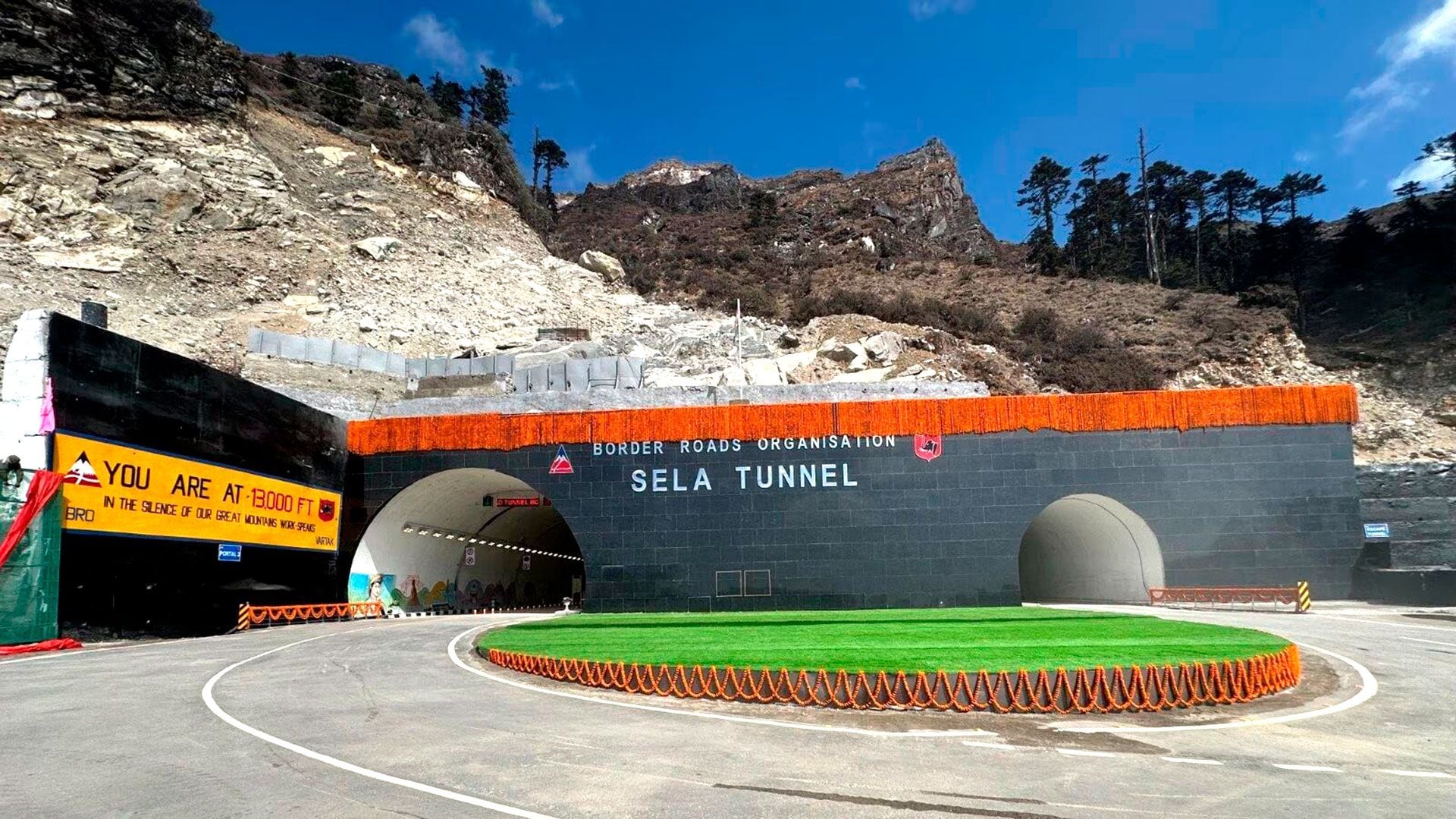 túnel-Sela-en-el-Himalaya-portada
