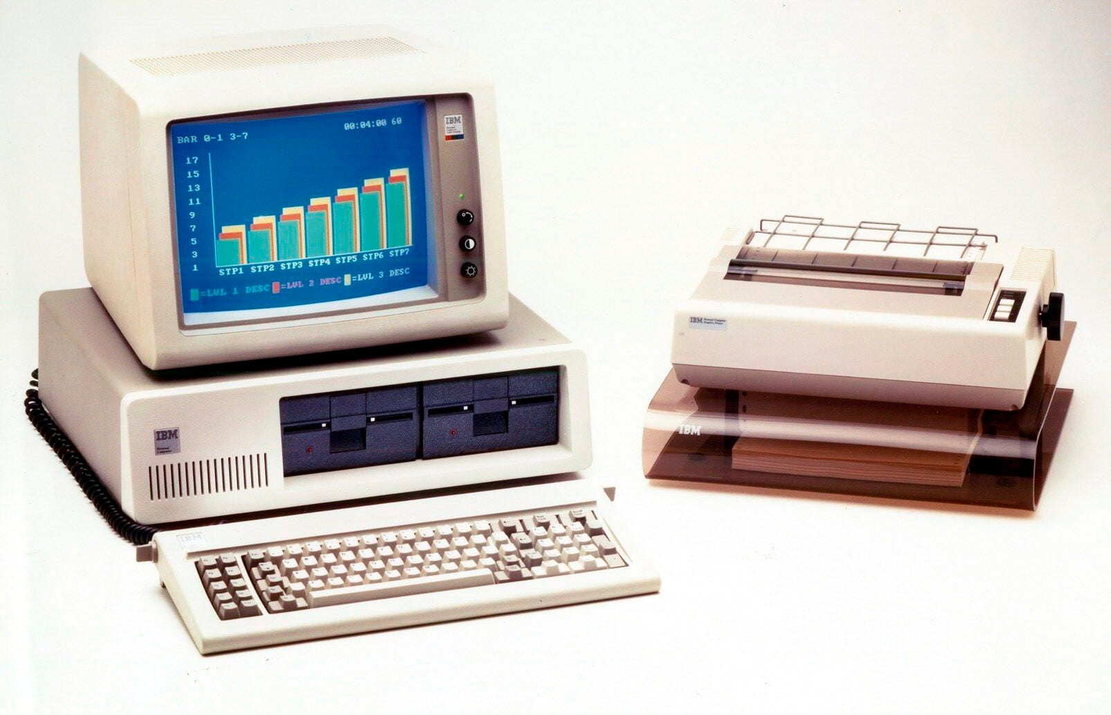EL computador de IBM modelo 5150 estandarizó el uso del color beige. EFE/IBM/HO
