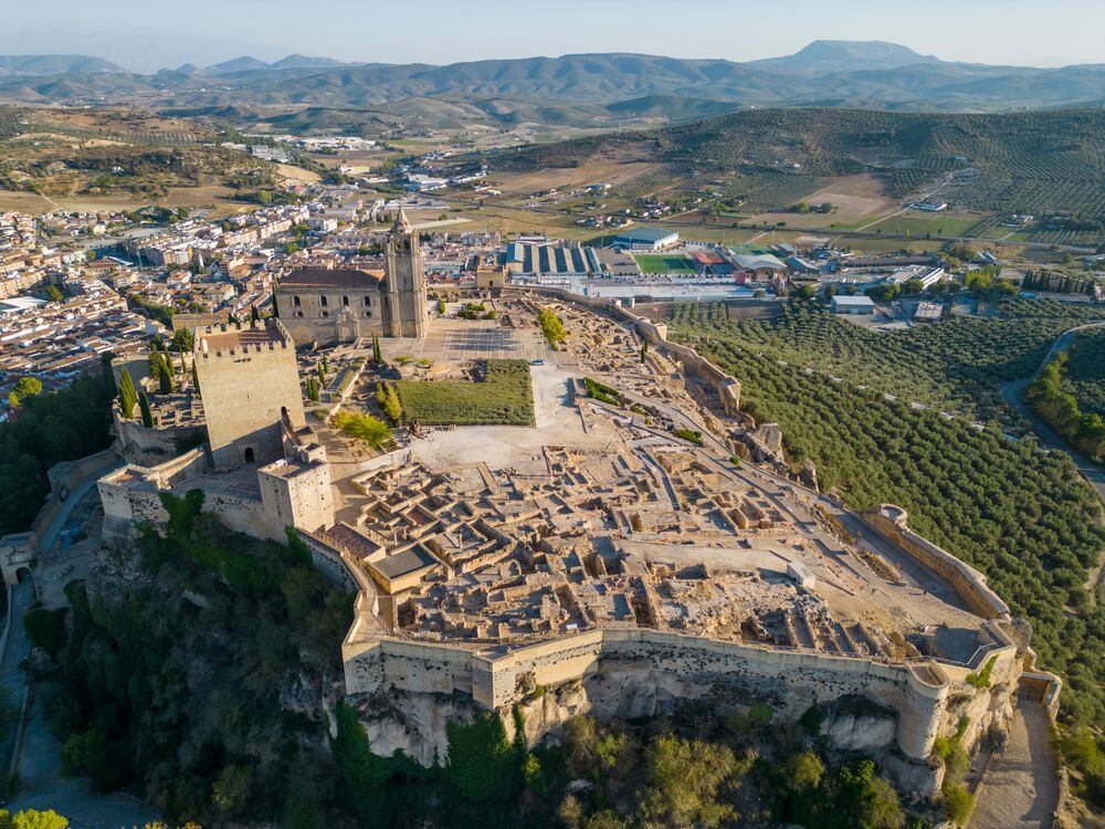 Fortaleza de la Mota, en Alcalá la Real, Jaén (Shutterstock).