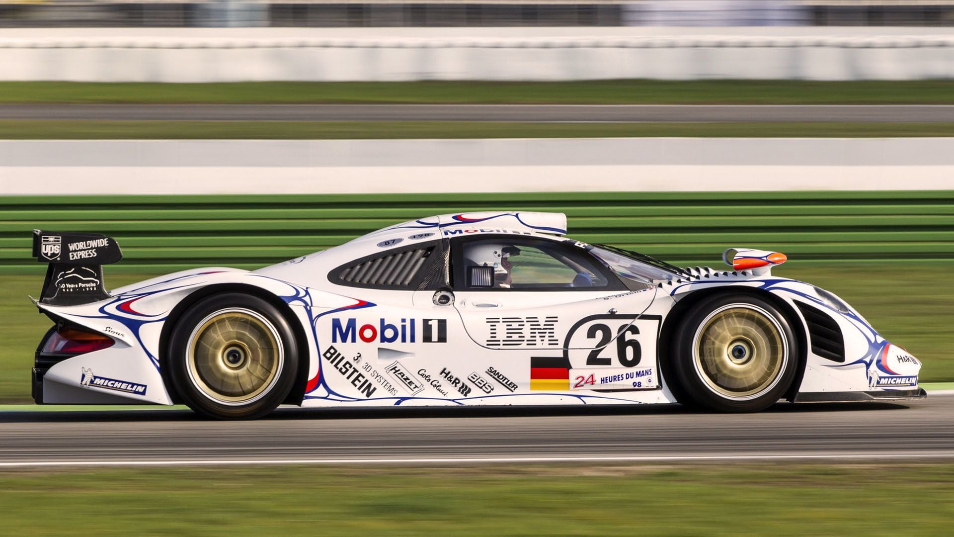 Porsche 911 GT 1