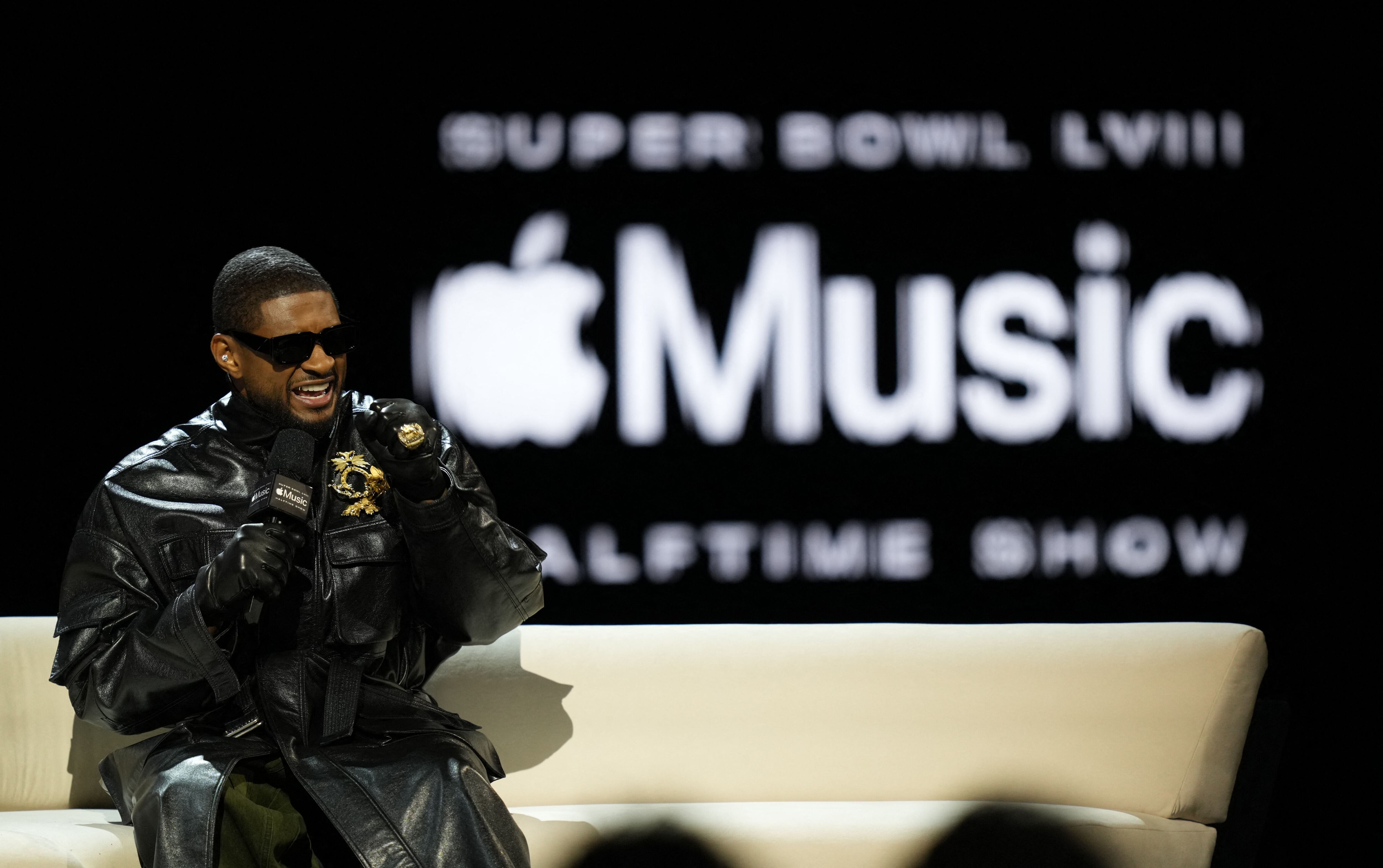 Apple Fitness+ introduce entrenamientos con música de Usher. (Kyle Terada-USA TODAY Sports)