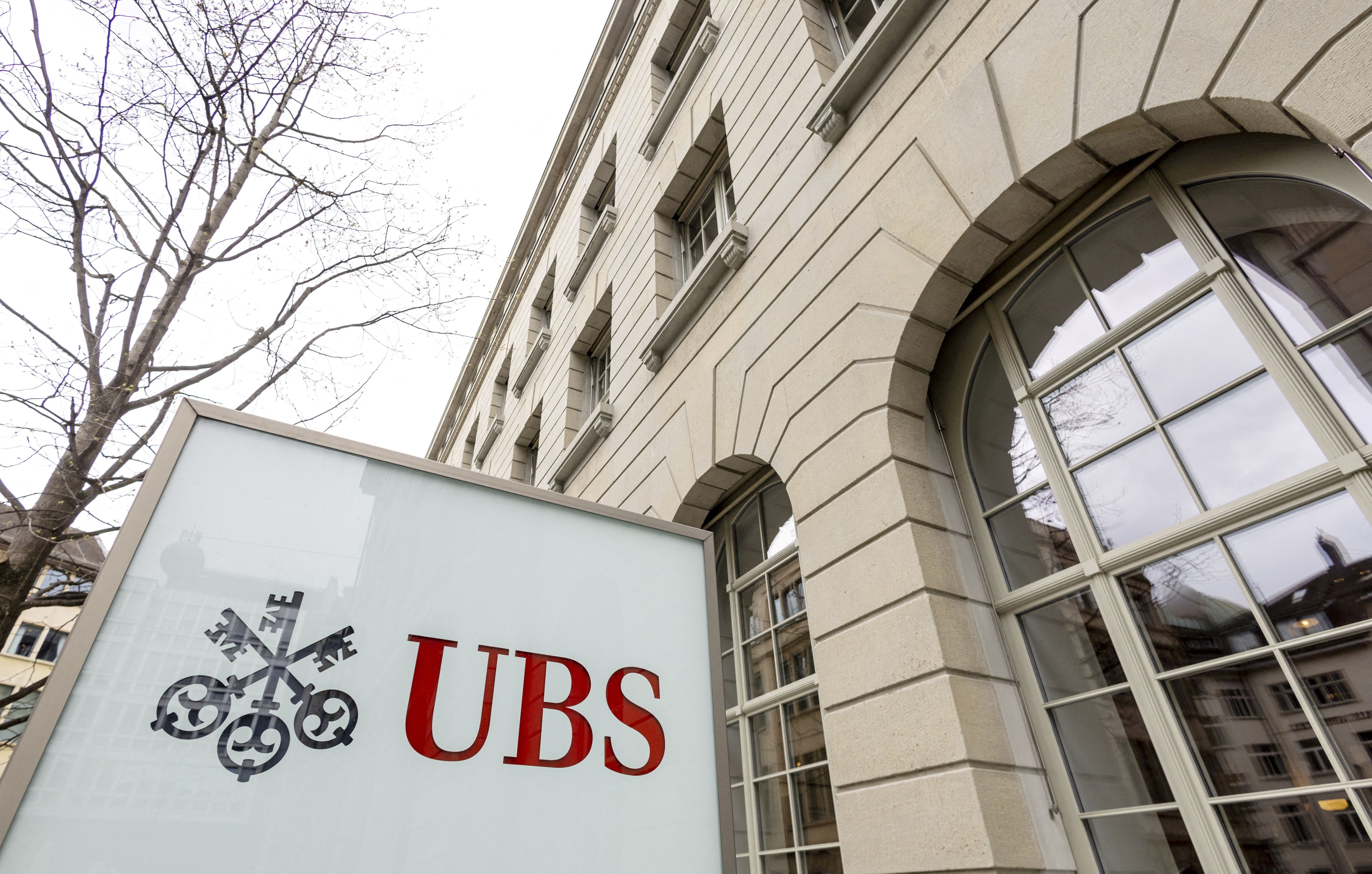 UBS, tras la reciente fusión con el Credit Suisse, busca dar la batalla global 