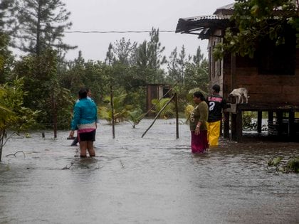 Los daños causados ​​por el huracán Iota aumentarían con la llegada de ciclones al Caribe colombiano EFE / Jorge Torres
