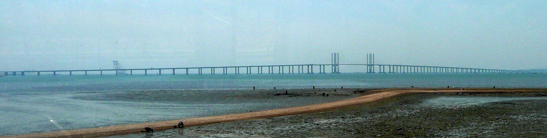 Puente Qingdao Haiwan