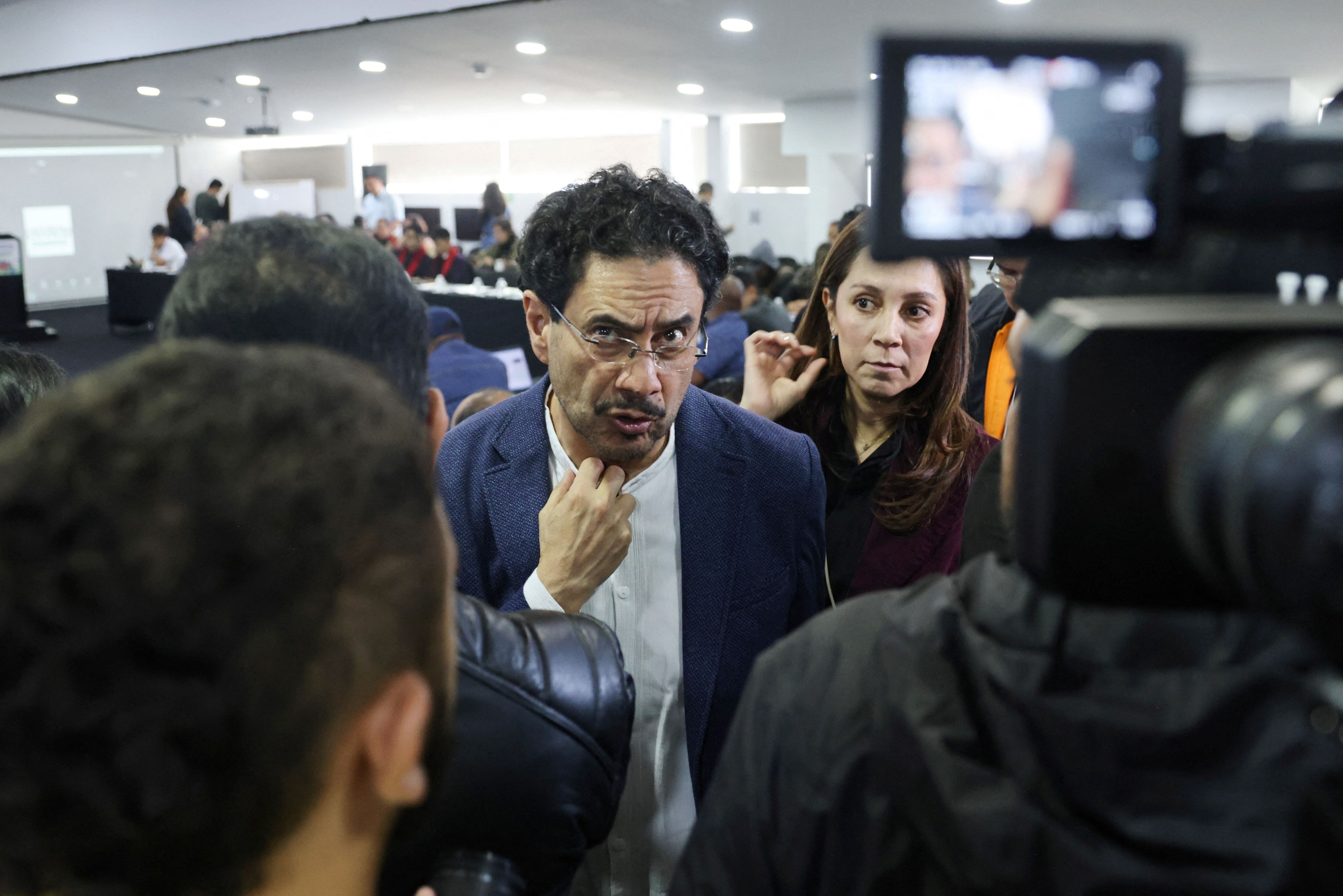 Uribe acusó a Cepeda de comprar testigos en su contra y, luego, la Corte Suprema encontró pruebas que sugieren que sería al contrario - crédito Luisa Gonzalez/Reuters