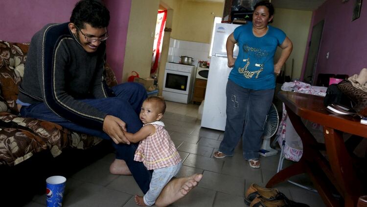 El Venezolano Que Tiene Los Pies Mas Grandes Del Mundo Infobae