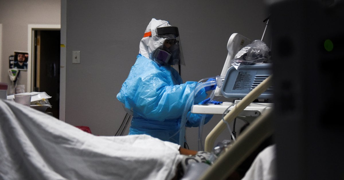 United States launches coronavirus hospitalized history of 121,000 people