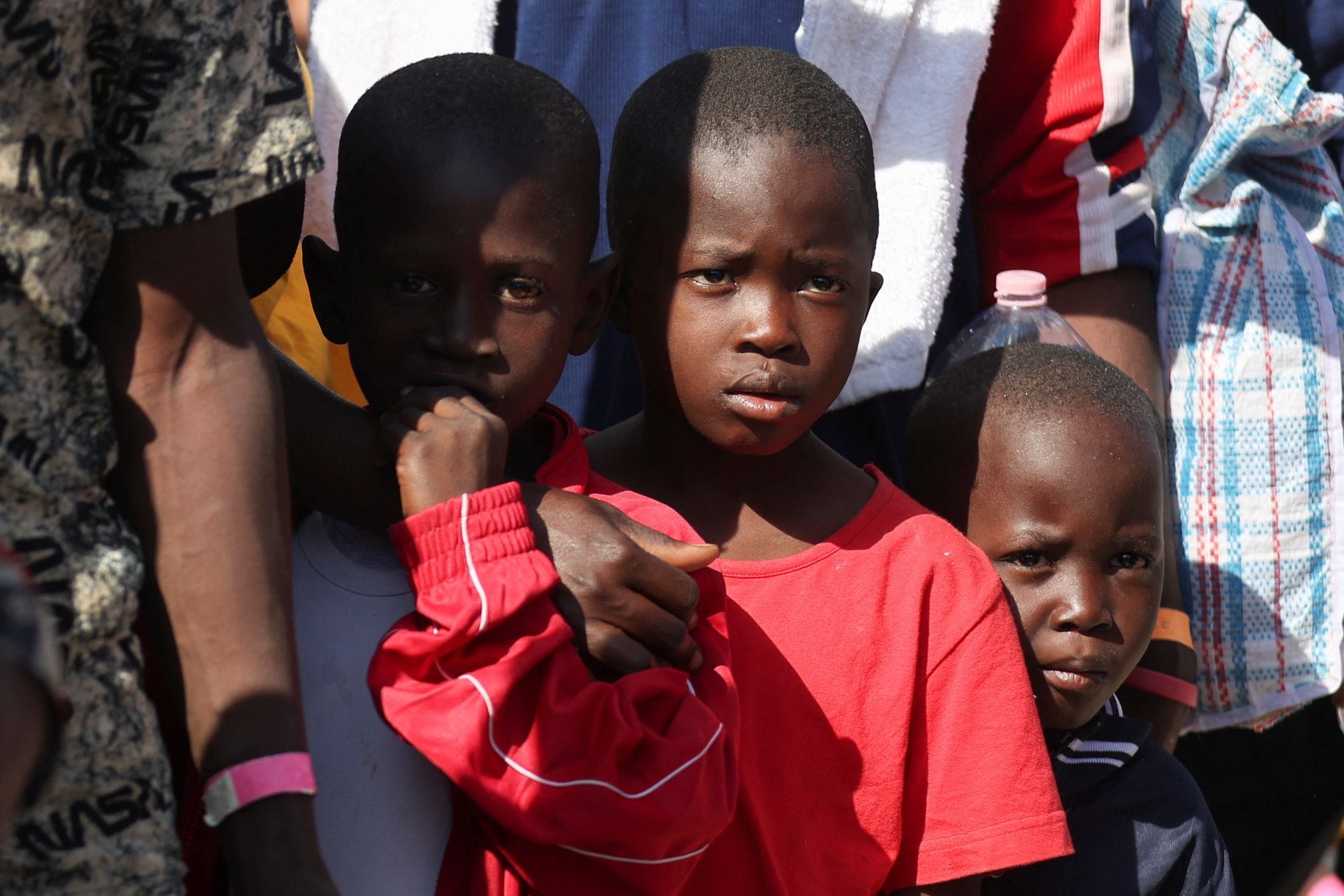 Entre los migrantes llegados a Lampedusa había varios niños (REUTERS/Yara Nardi)