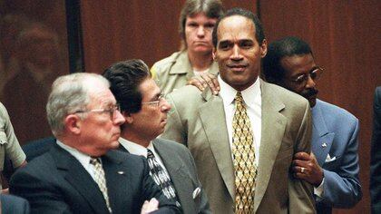 O.J. Simpson fue absuelto de los asesinatos de Nicole y Ron en 1995